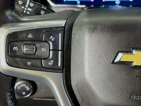 Used 2022 Chevrolet Silverado 1500 LT image 13