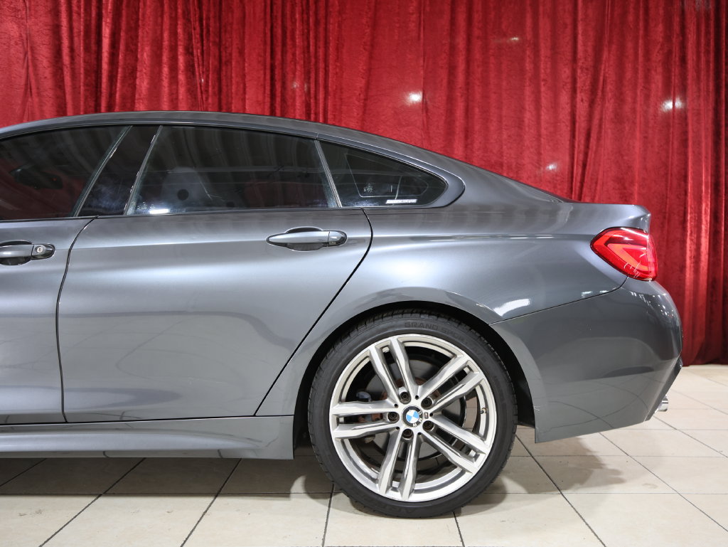 Used 2018 BMW 430i Gran Coupe w/ M Sport Package RWD image 5