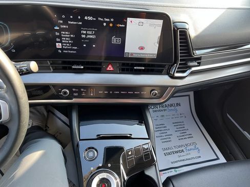 Certified 2025 Kia Sportage EX AWD/4WD image 21