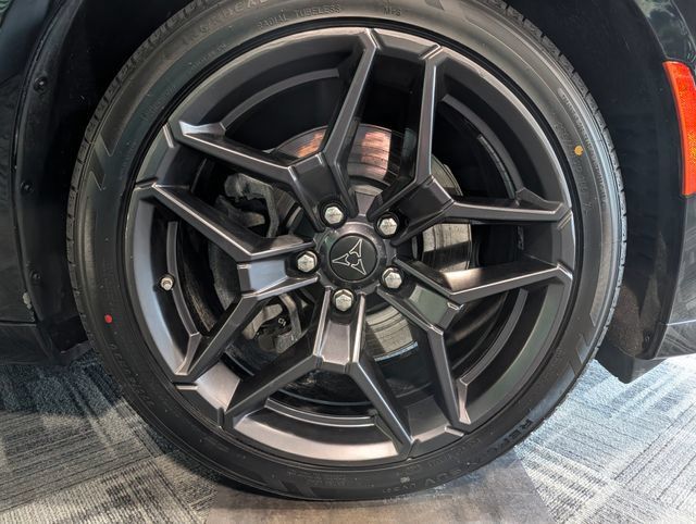 Used 2024 Dodge Charger Daytona R/T w/ Plus Group AWD/4WD image 9