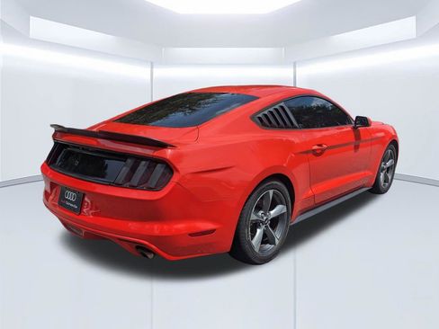 Used 2015 Ford Mustang Coupe w/ Equipment Group 051A RWD image 4