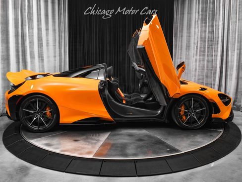 Used 2022 McLaren 765LT image 60