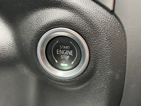 Certified 2024 Chevrolet Silverado 1500 Custom image 34