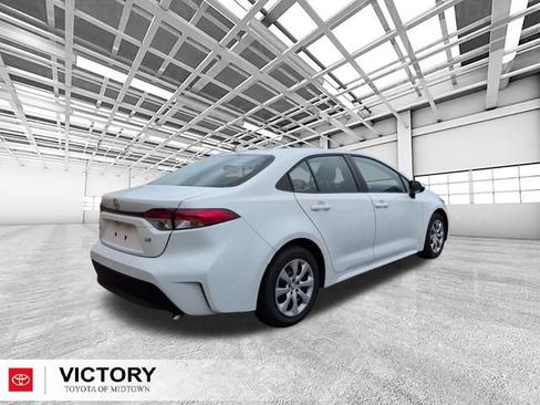 Certified 2026 Toyota Corolla LE FWD image 3