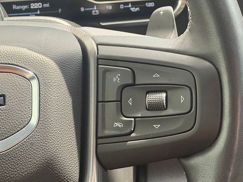 Used 2024 GMC Sierra 1500 Denali Ultimate AWD/4WD image 18