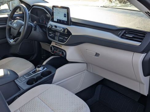 Used 2022 Ford Escape SE w/ Convenience Package image 27
