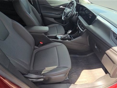 Used 2024 Buick Encore GX Preferred image 25