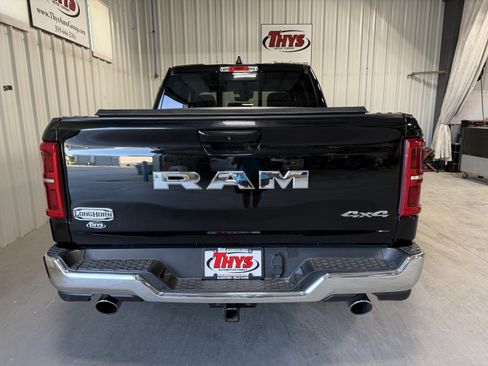 Used 2025 RAM 1500 Limited AWD/4WD image 4