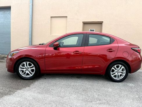 Used 2016 Scion iA image 14
