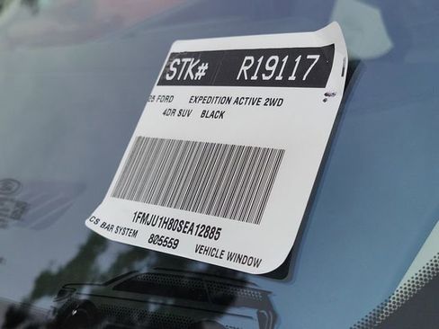 Certified 2025 Ford Expedition Active RWD image 31