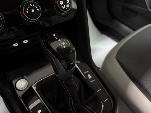 Certified 2025 Volkswagen Taos S image 22