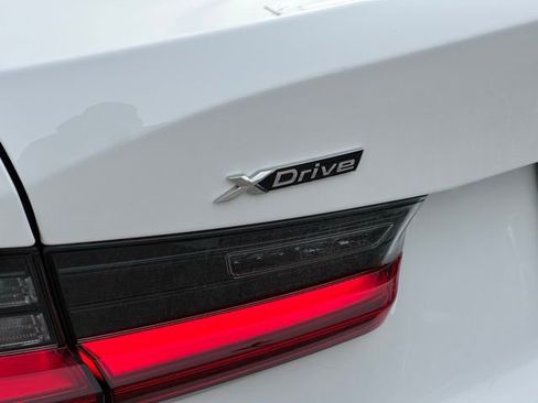 New 2026 BMW 330i xDrive Sedan w/ Premium Package image 11