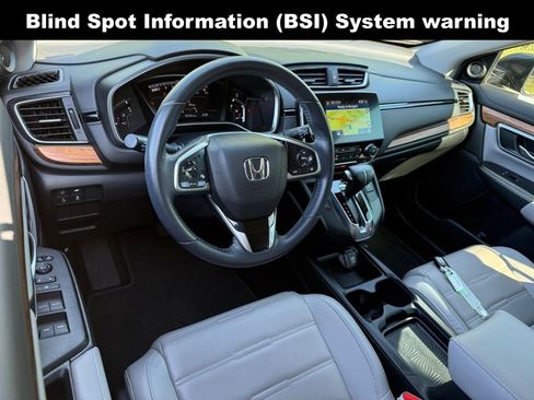 Used 2019 Honda CR-V Touring image 3