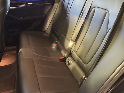 Used 2023 BMW X4 xDrive30i w/ Premium Package image 8