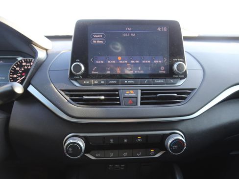 Used 2020 Nissan Altima 2.5 S image 12