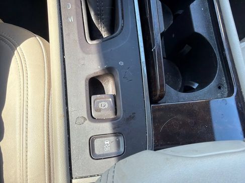 Used 2014 Buick LaCrosse Leather FWD image 13