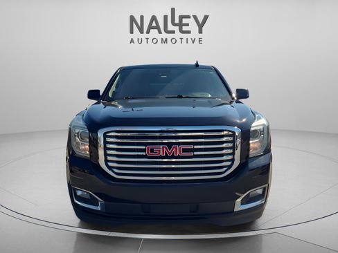 Used 2020 GMC Yukon SLT w/ Premium Edition image 8