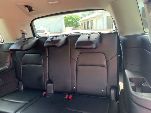 Used 2023 Nissan Pathfinder SL FWD image 26