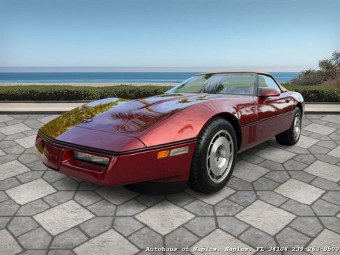 Used 1987 Chevrolet Corvette Convertible RWD image 2