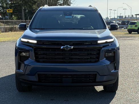 New 2026 Chevrolet Traverse LT w/ Midnight/Sport Edition image 8