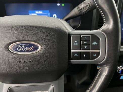 Used 2024 Ford F350 Lariat image 34