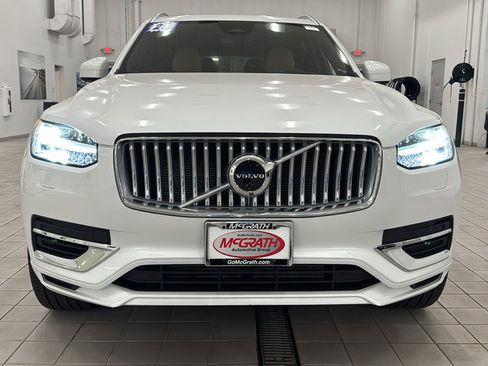Used 2025 Volvo XC90 T8 Ultra w/ Protection Package Premier image 10