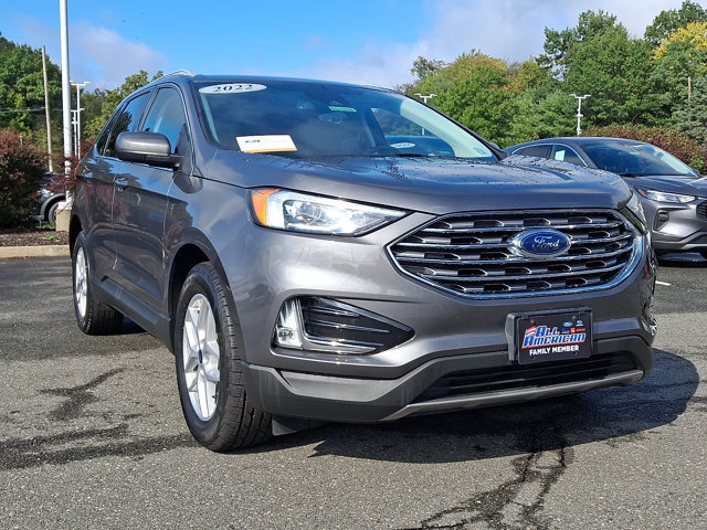 Certified 2022 Ford Edge SEL w/ Convenience Package AWD/4WD image 2