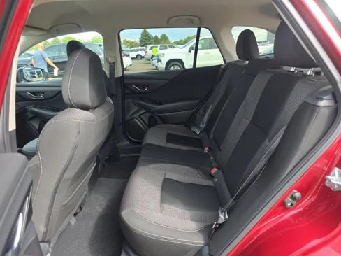 Used 2025 Subaru Outback Premium AWD/4WD image 14