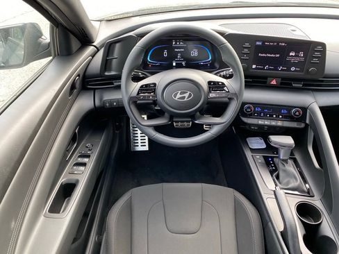New 2026 Hyundai Elantra Sport FWD image 24