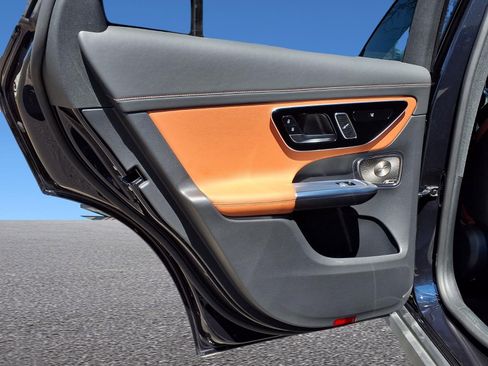 Certified 2023 Mercedes-Benz GLC 300 4MATIC image 24