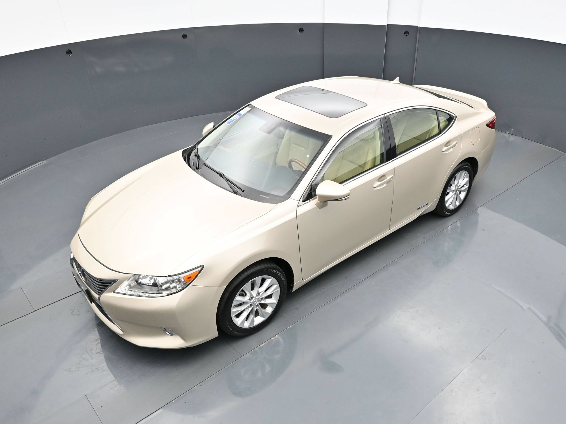 Used 2013 Lexus ES 300h w/ Luxury Pkg FWD image 43