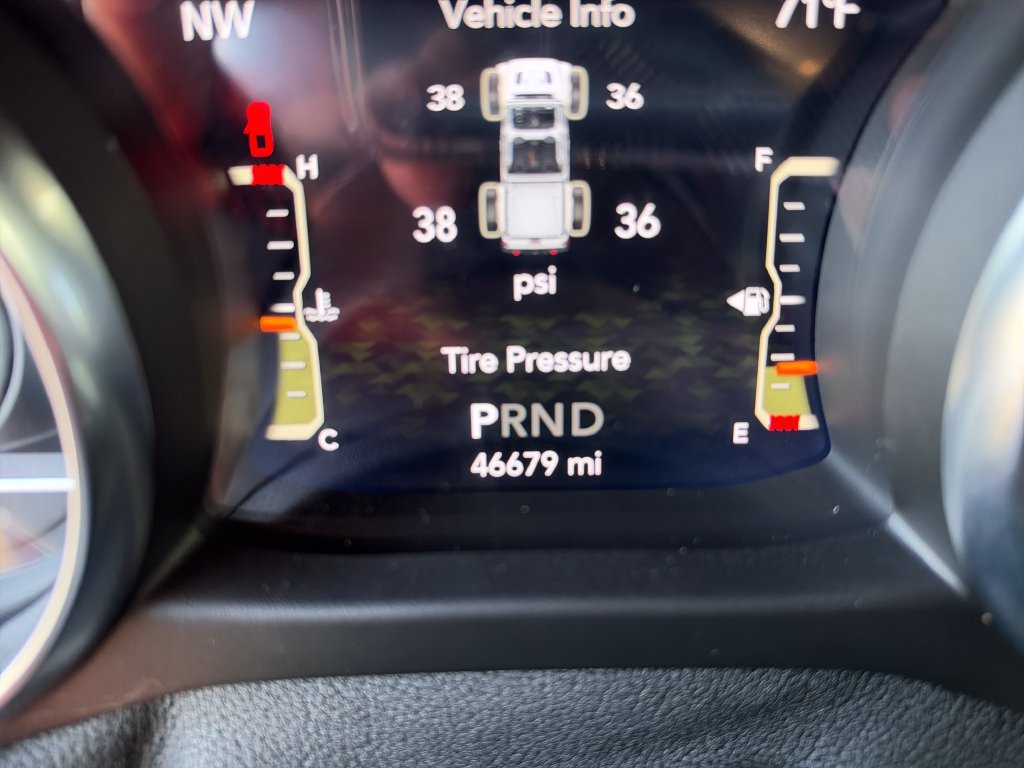 Used 2020 Jeep Gladiator Rubicon w/ Cold Weather Group AWD/4WD image 20