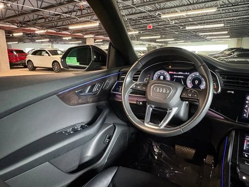 Used 2019 Audi Q8 Prestige w/ Towing Package AWD/4WD image 17