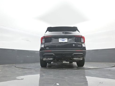 New 2026 Ford Explorer ST-Line image 31
