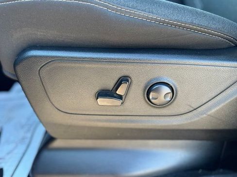 Certified 2025 RAM 1500 Big Horn AWD/4WD image 10