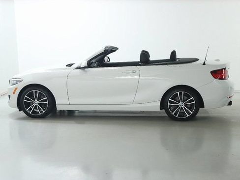Used 2020 BMW 230i xDrive Convertible AWD/4WD image 39