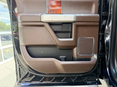 Used 2018 Ford F250 King Ranch w/ King Ranch Ultimate Package AWD/4WD image 31