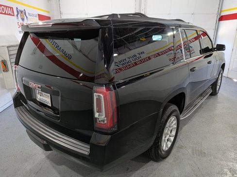 Used 2015 GMC Yukon XL SLT image 7