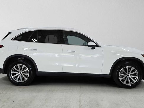 Certified 2026 Mercedes-Benz GLC 300 4MATIC image 2
