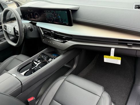 New 2026 Nissan Murano SV AWD/4WD image 15