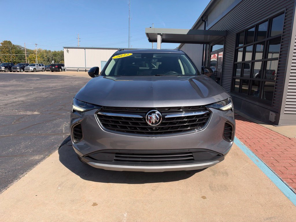Used 2022 Buick Envision Essence w/ Technology Package II FWD image 2