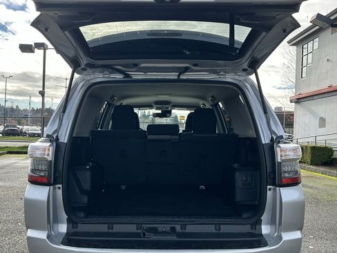 Certified 2024 Toyota 4Runner SR5 image 24
