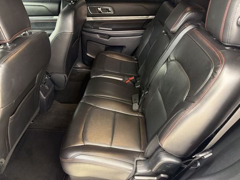 Used 2018 Ford Explorer Sport AWD/4WD image 14