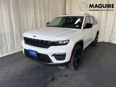 Used 2023 Jeep Grand Cherokee Limited w/ Black Appearance Package