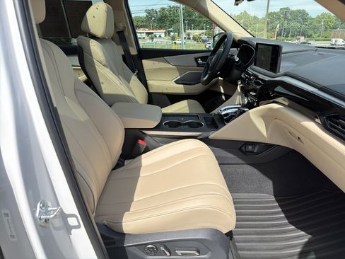 Certified 2026 Acura MDX SH-AWD image 34