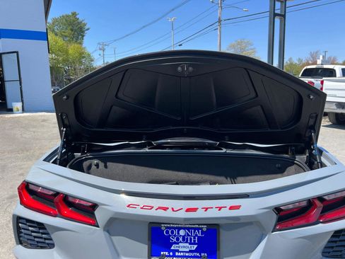 Used 2024 Chevrolet Corvette Stingray Convertible RWD image 31