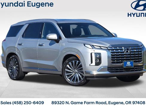 Used 2023 Hyundai Palisade Calligraphy w/ Winter Package image 1