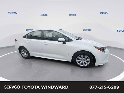 Used 2023 Toyota Corolla LE image 1