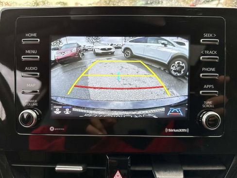 Used 2024 Toyota Camry SE image 31