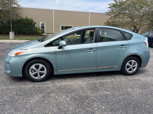 Used 2012 Toyota Prius Four image 2
